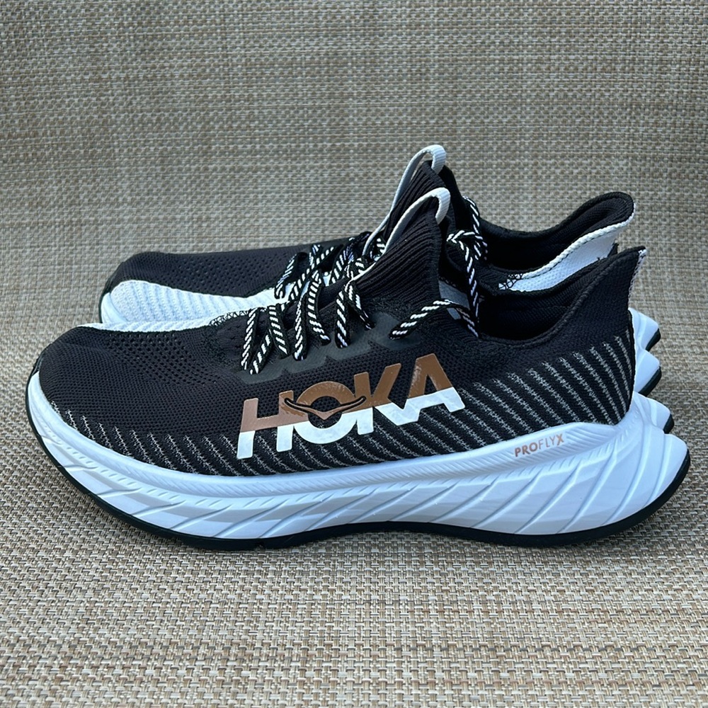 Women’s Hokas Size 7.5